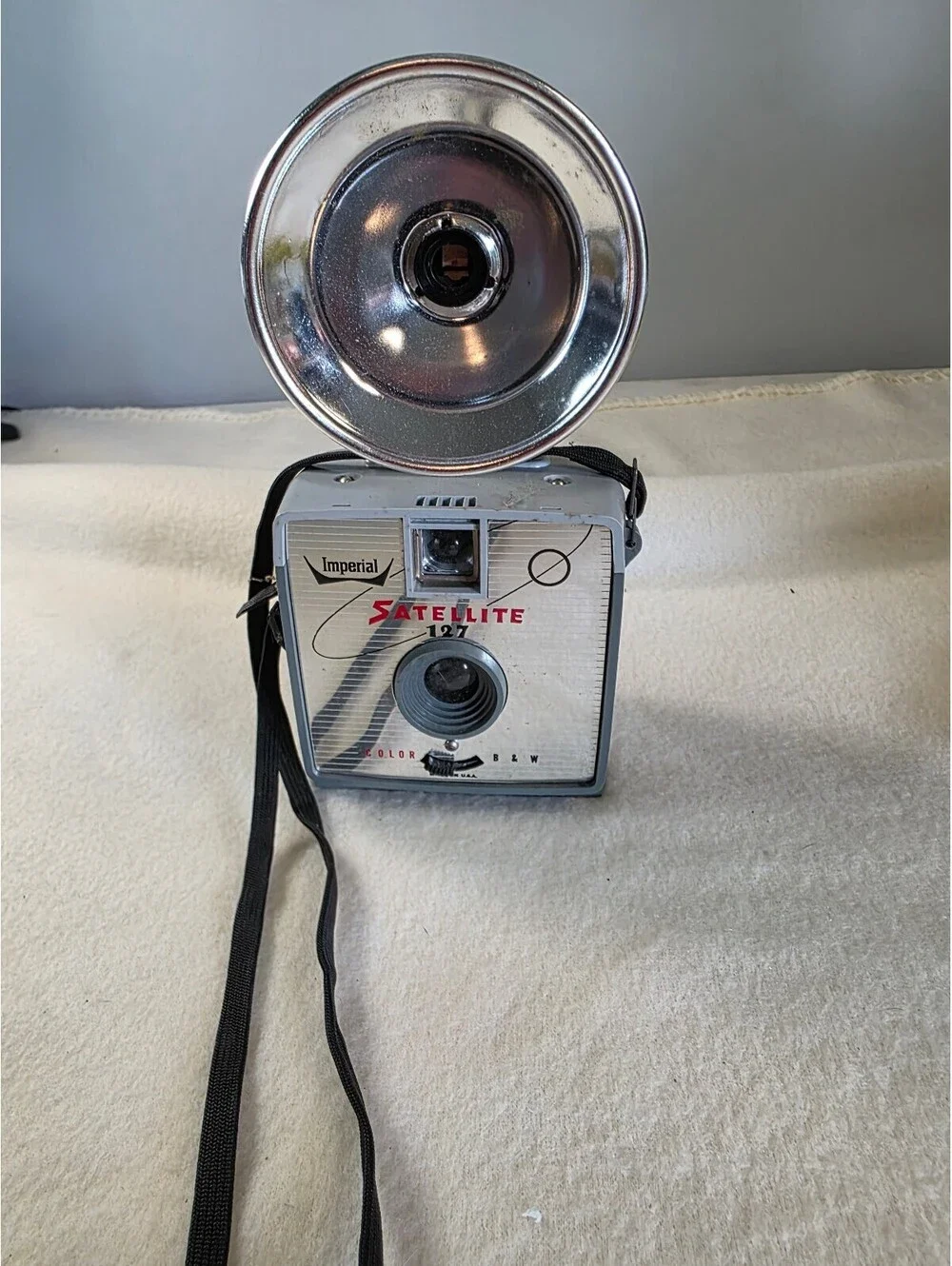 Vintage Imperial Satellite 127 Flash Camera Original Box Untested 1960s USA